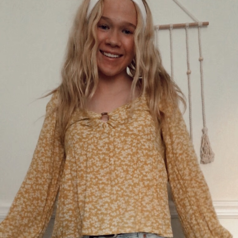 American Eagle blouse